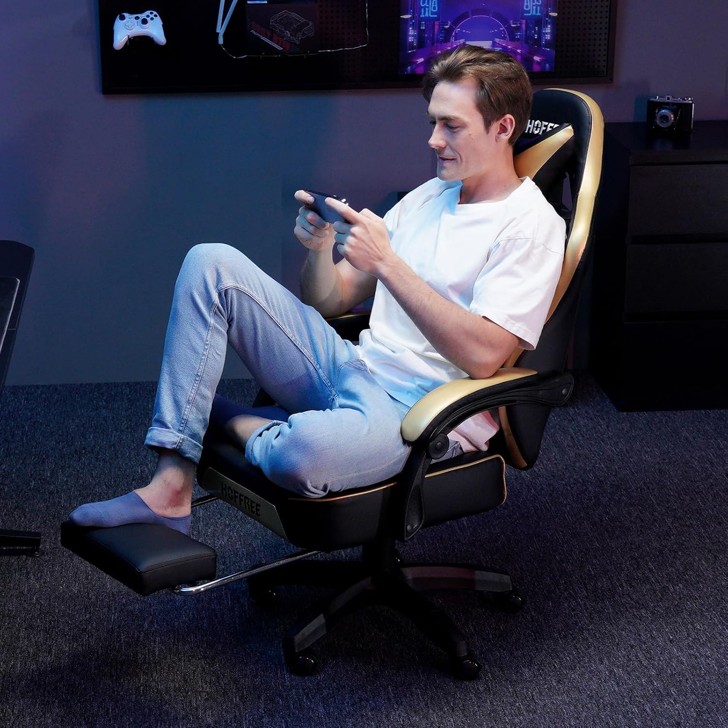 HOFFREE Gaming Chair Computer Chair with Speakers Massage Game Chairs with Footrest Bluetooth High Back Ergonomic Computer Gaming Chairs for Adults Reclining Video Gamer Chair Gold and Black