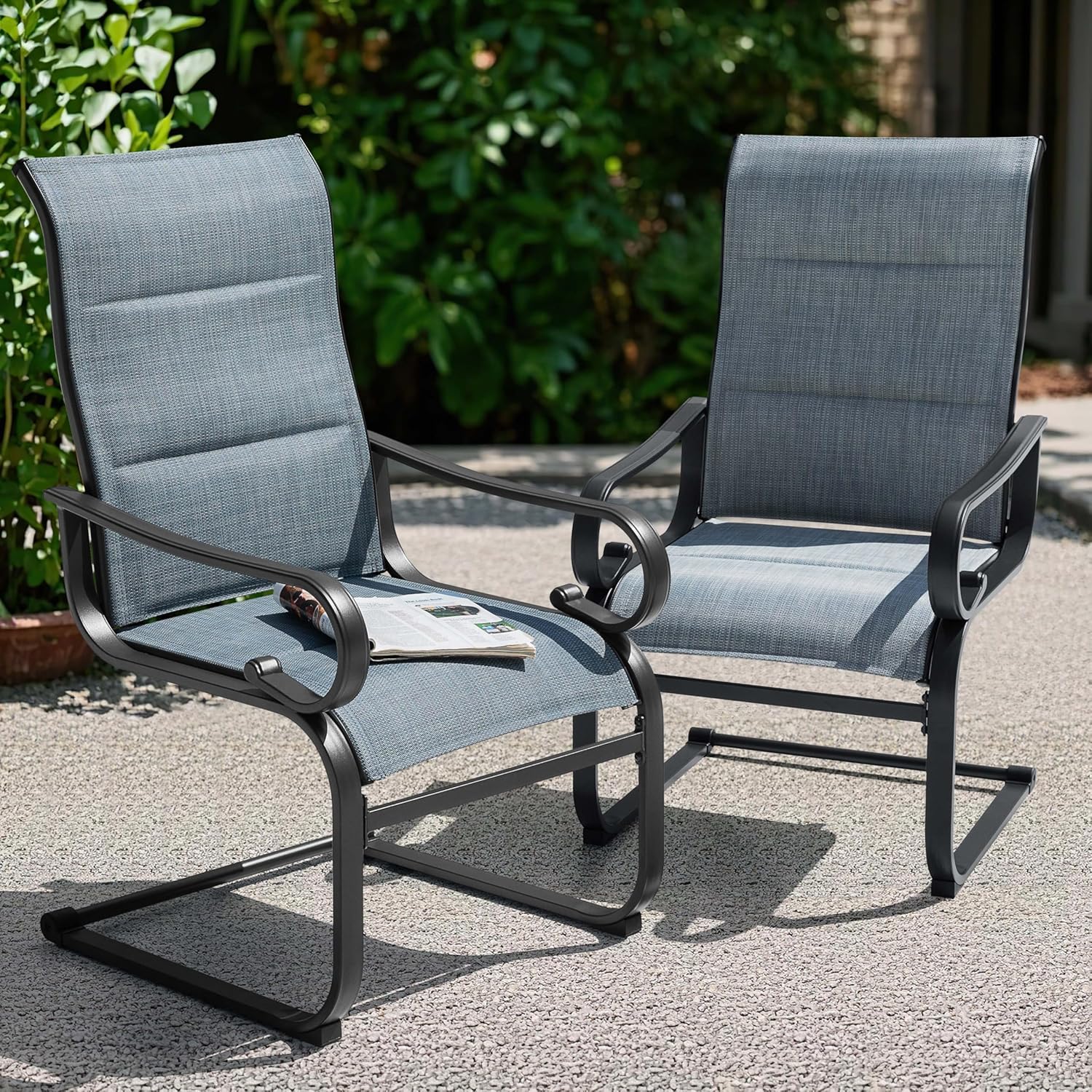 NUU GARDEN Set of 2 Padded Textilene Patio Dining Chairs C Spring Outdoor Chairs with Curved Armrests Powder Coated Metal Frame Patio Furniture for Garden Backyard Poolside Lawn Blue and Black